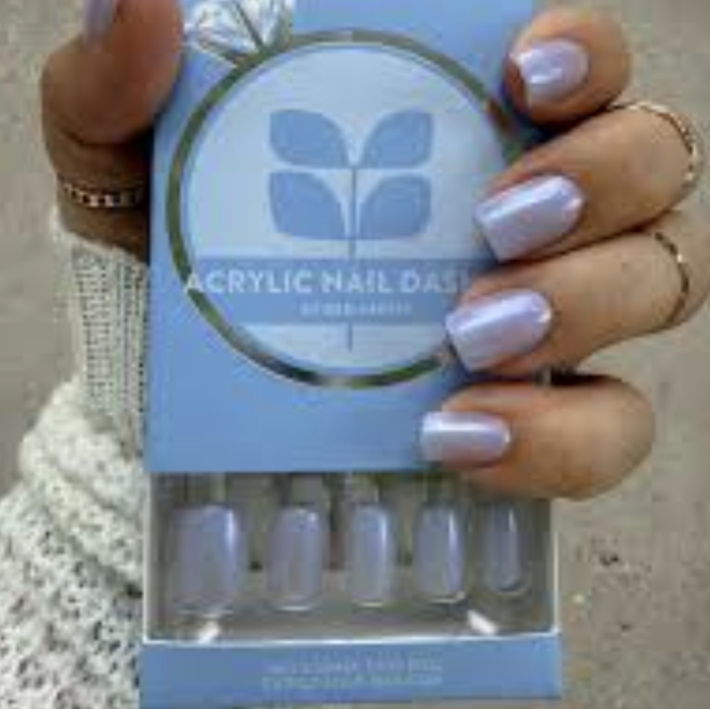 Red Aspen Acrylic Press On Nails Enchanted Erin Violet Blue